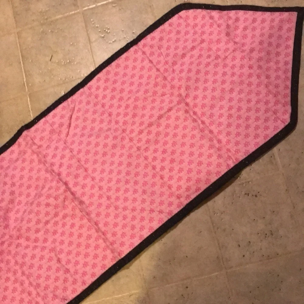 HOLIDAY Table Runner